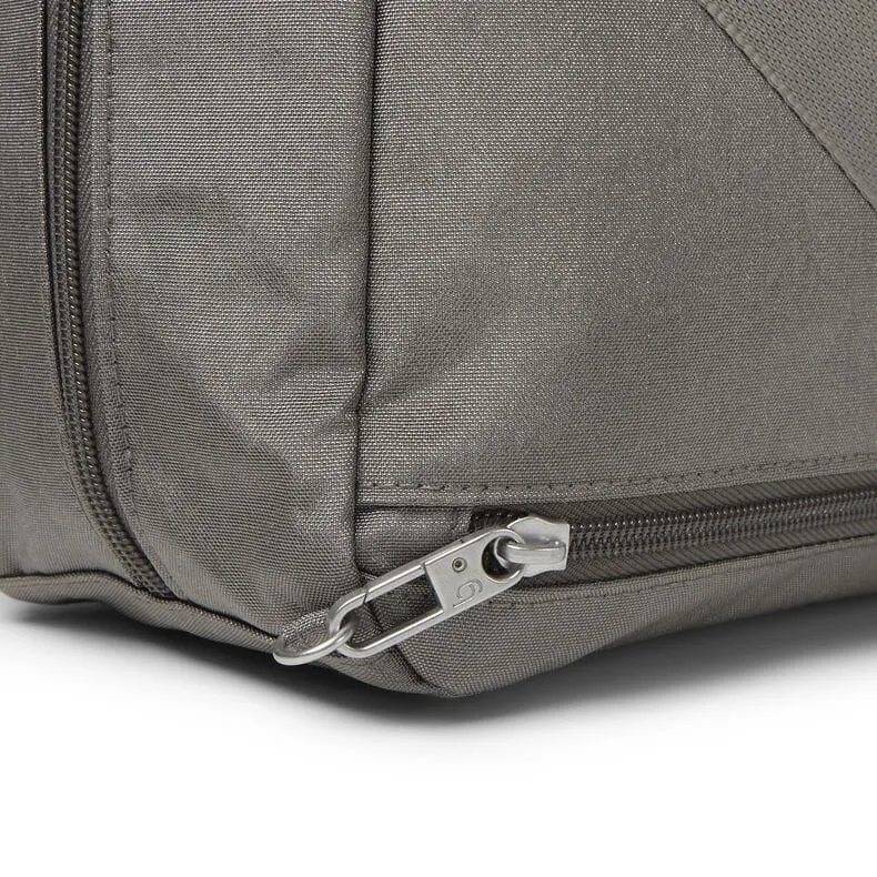 Baggallini Modern Everywhere Bag