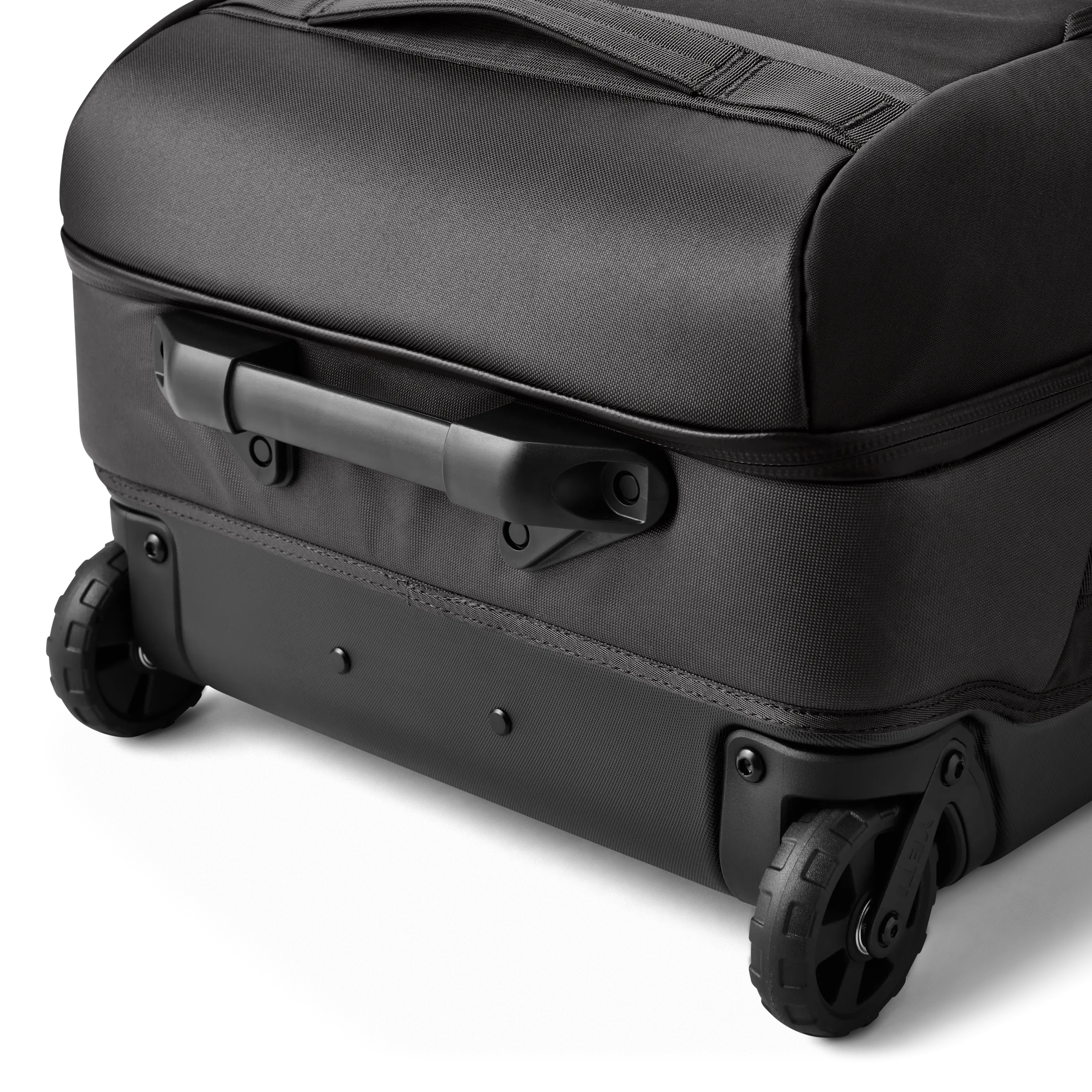 Crossroads® 73L/29" Wheeled Luggage