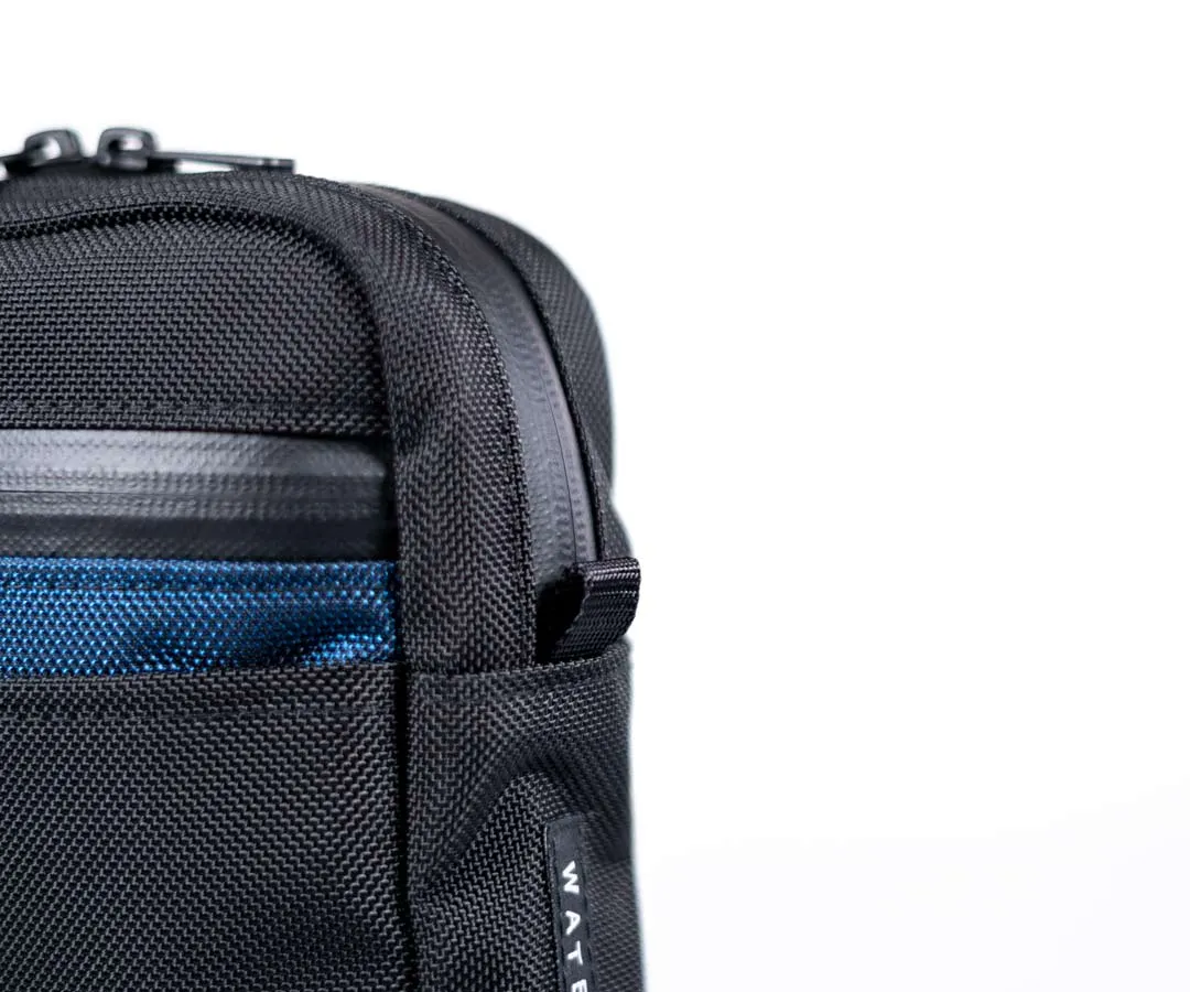 Essential Crossbody