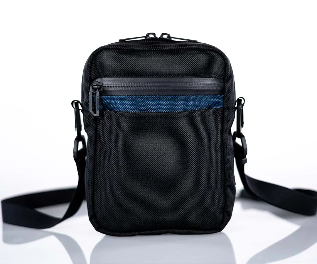 Essential Crossbody