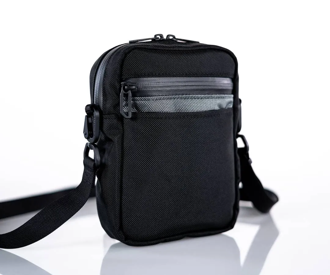 Essential Crossbody