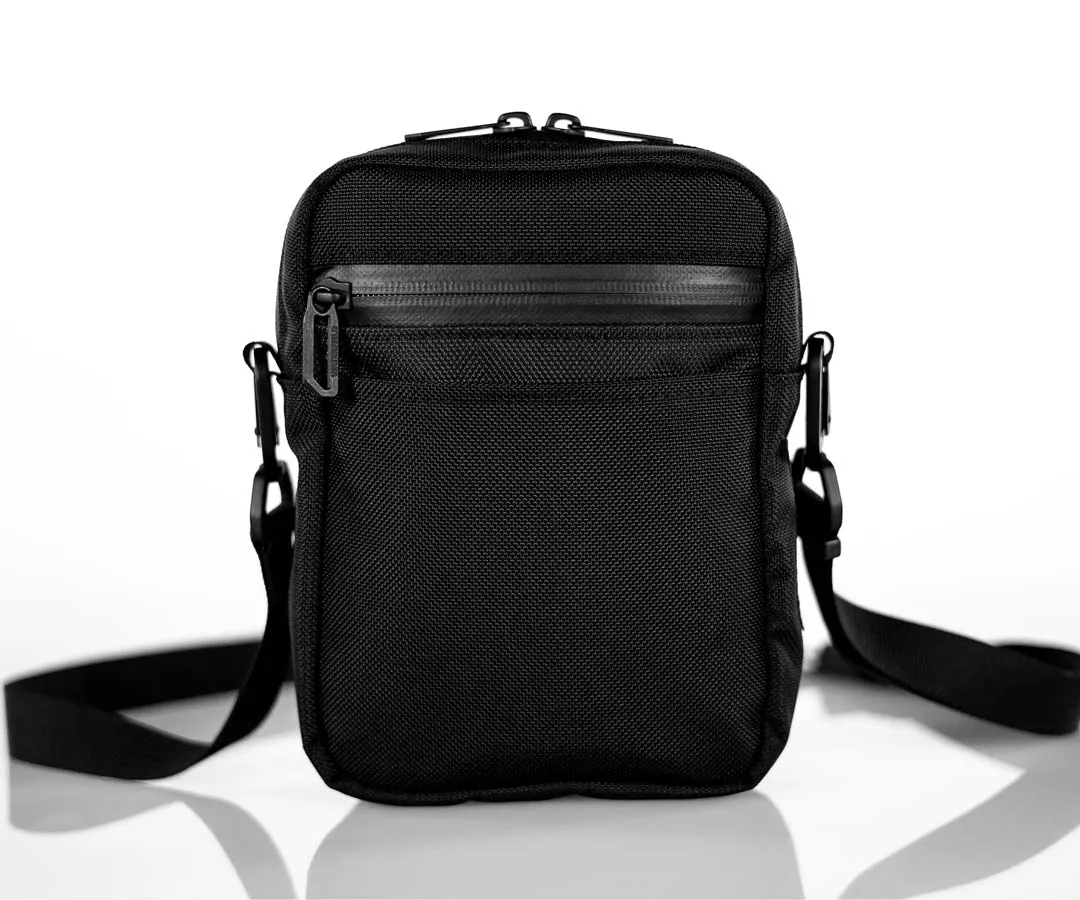 Essential Crossbody
