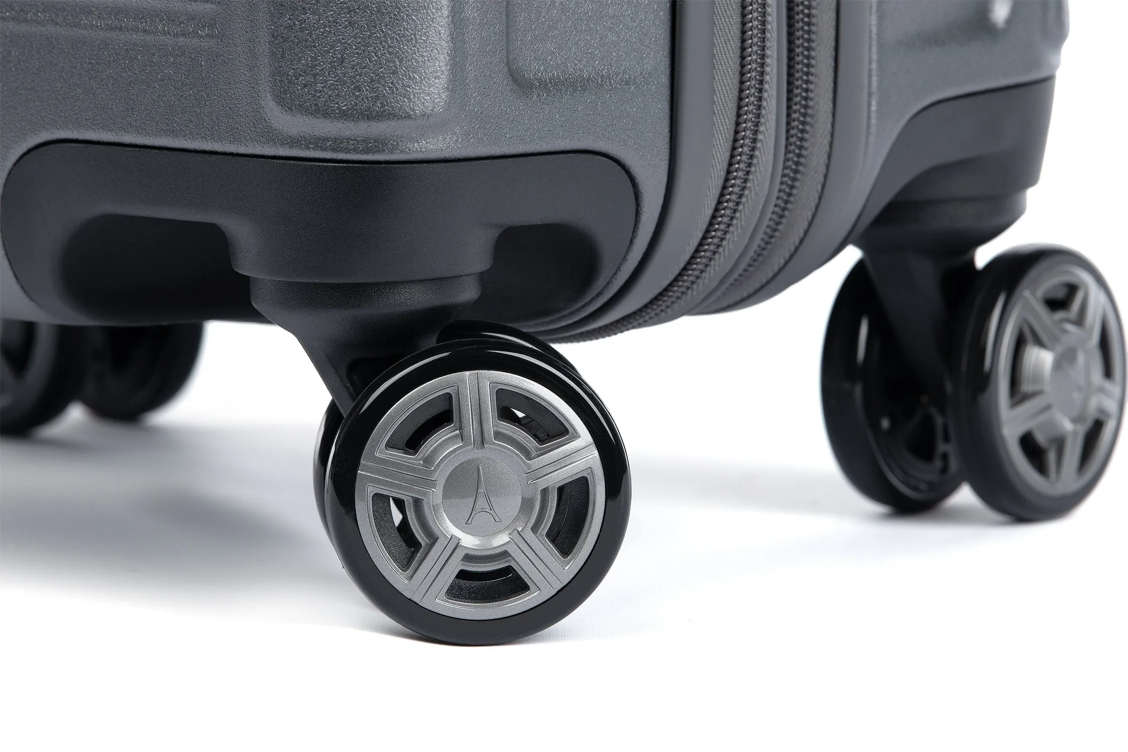 Platinum® Elite Carry-On / Large Check-In Hardside Set