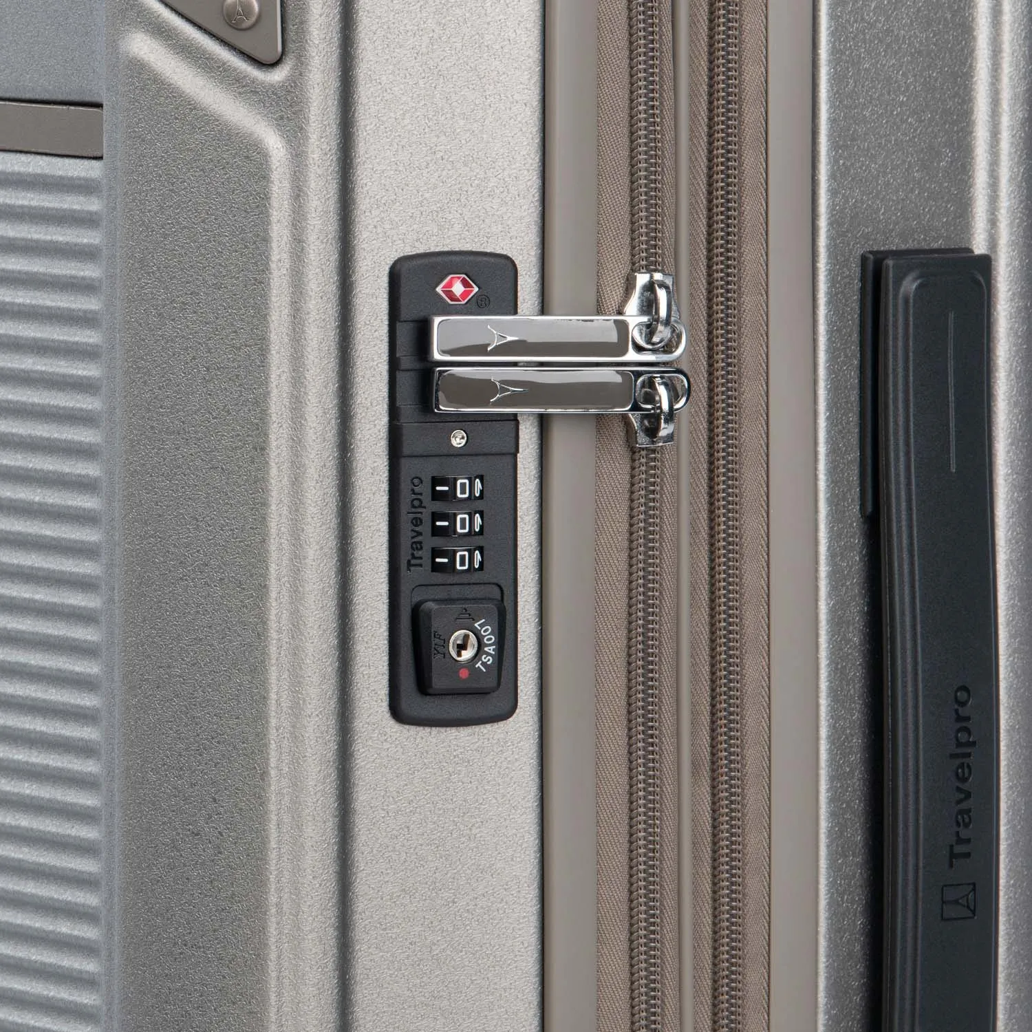 Platinum® Elite Carry-On / Large Check-In Hardside Set