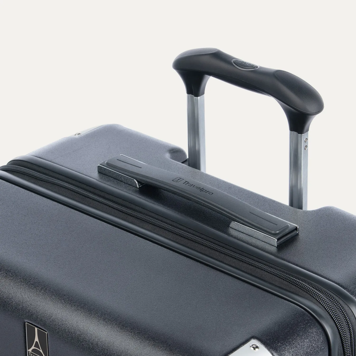 Platinum® Elite Medium Check-In Hardside Spinner