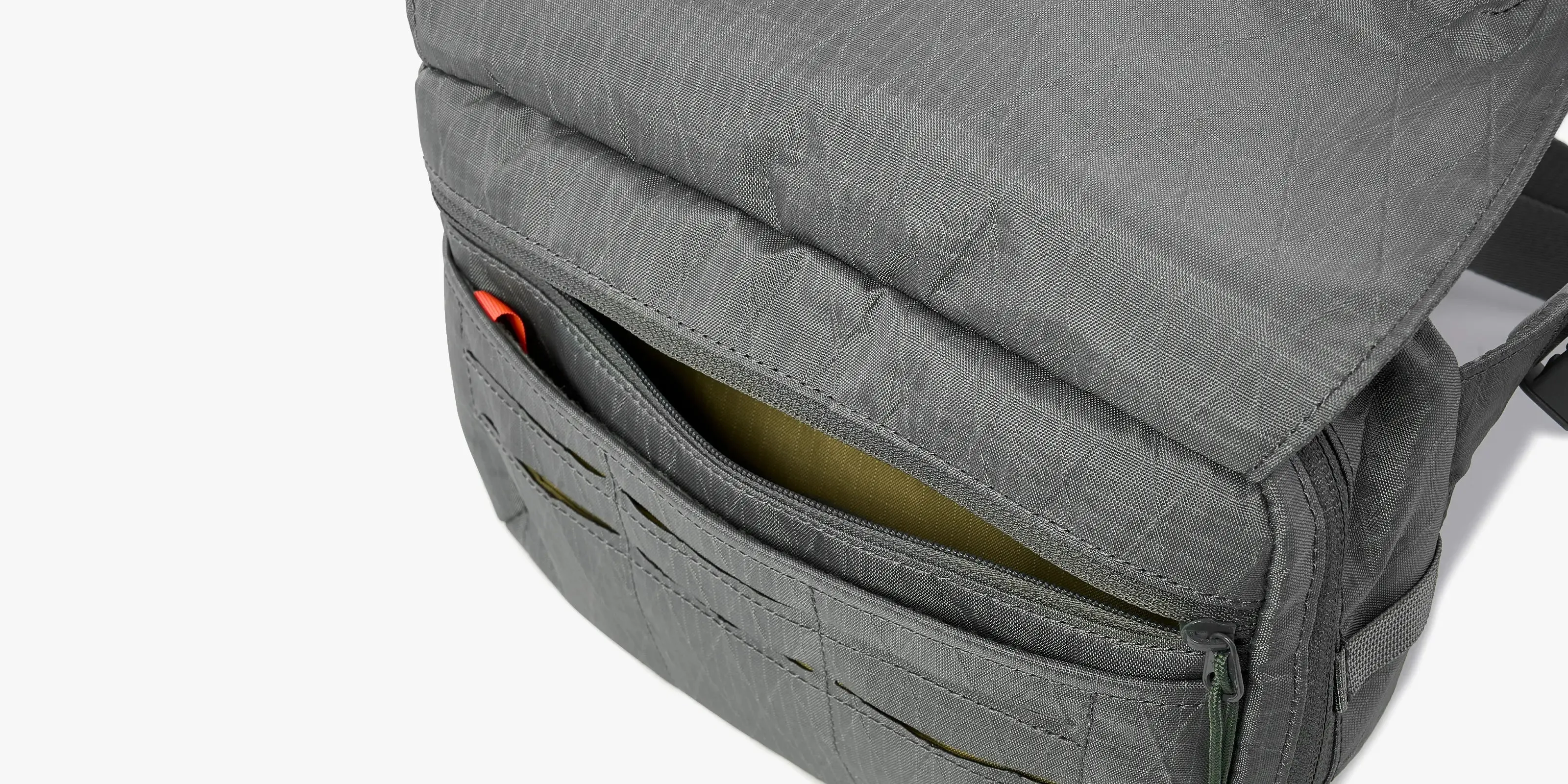 Upscale Hip Pack