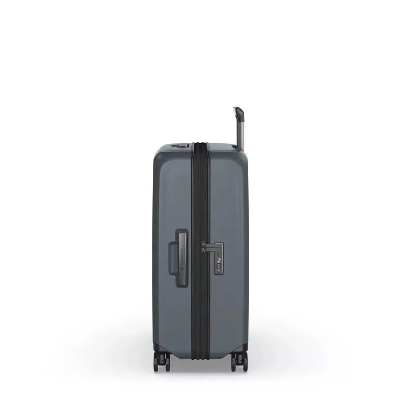Victorinox Airox Advanced Medium Spinner | Storm