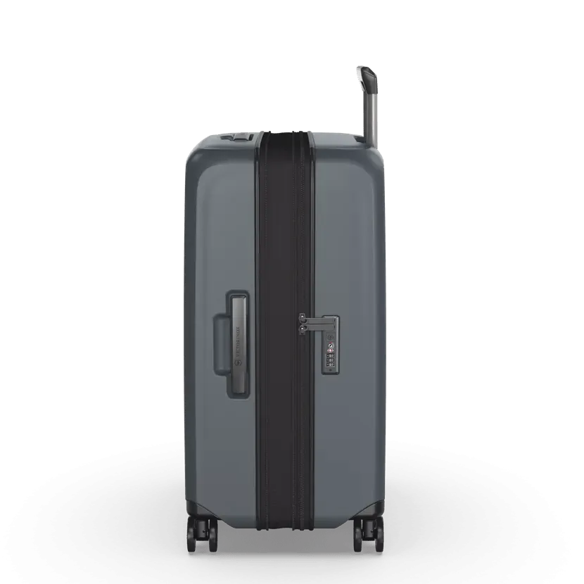 Victorinox Airox Advanced Medium Spinner | Storm